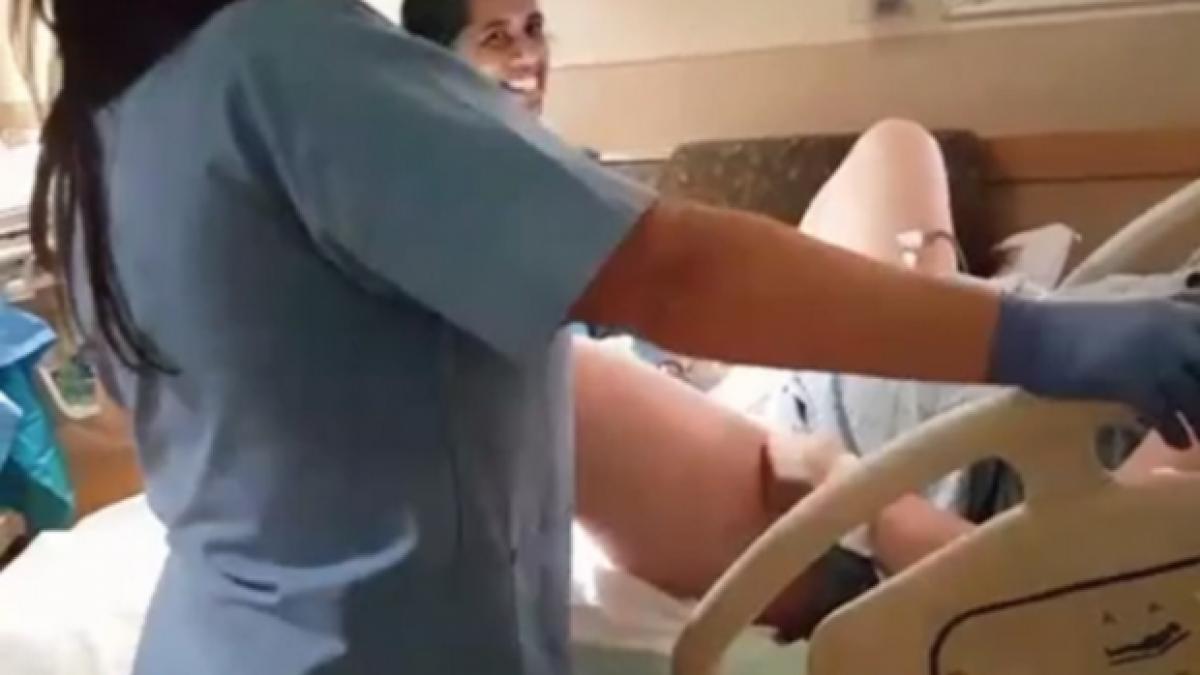 a transmis in direct pe facebook nasterea copilului sau ce a descoperit la sfarsit