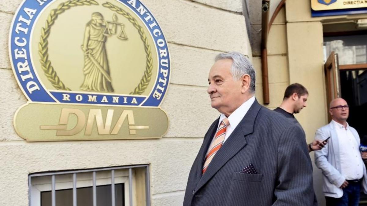 academicianul alexandru bogdan trimis in judecata intr un dosar cu un prejudiciu de peste 3 7
