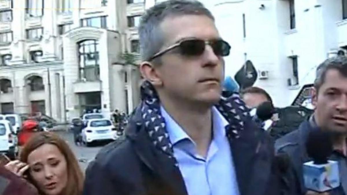 sotia l a identificat pe condrea