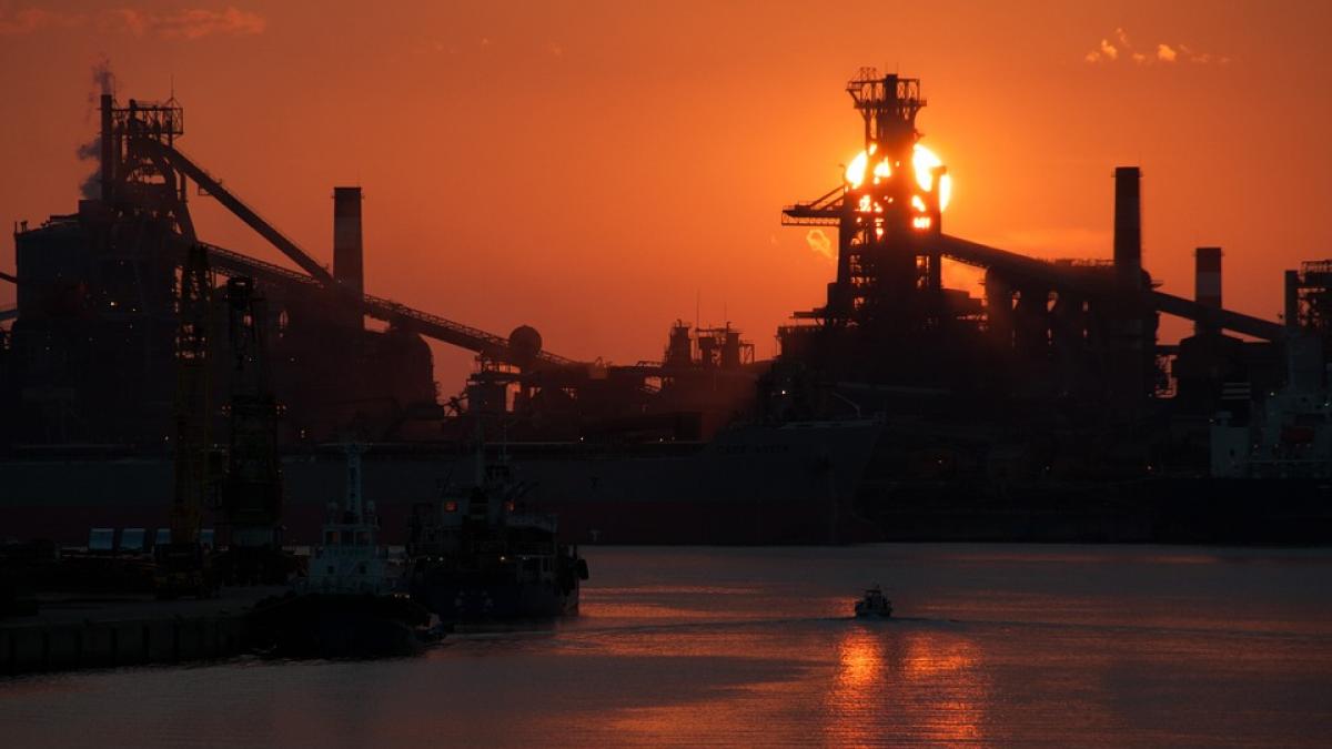 sinucidere misterioasa la constanta o femeie a fost gasita spanzurata pe un velier