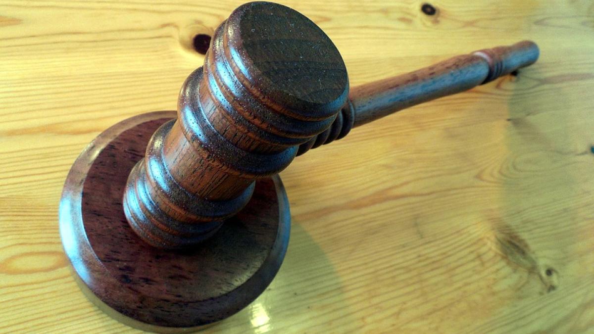 gafa christies fildes licitatie vanzare