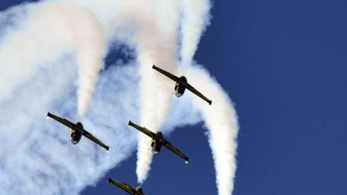 show aviatic dedicat copiilor