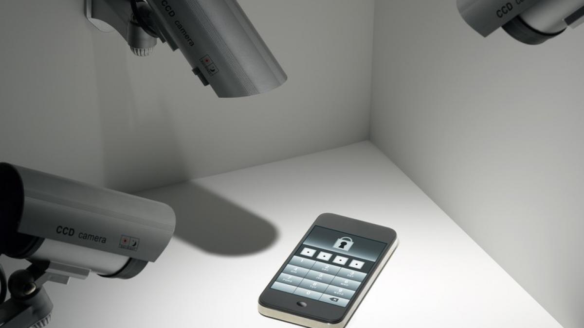 esti spionat aplicatia gratuita pe care sa o instalez acum ca sa afli daca ai telefonul ascultat