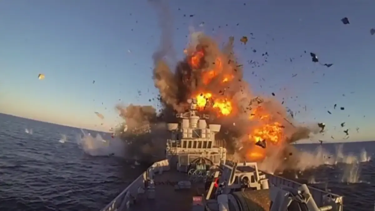 armata norvegiana si a aruncat in aer propria nava in timpul unor teste militare video