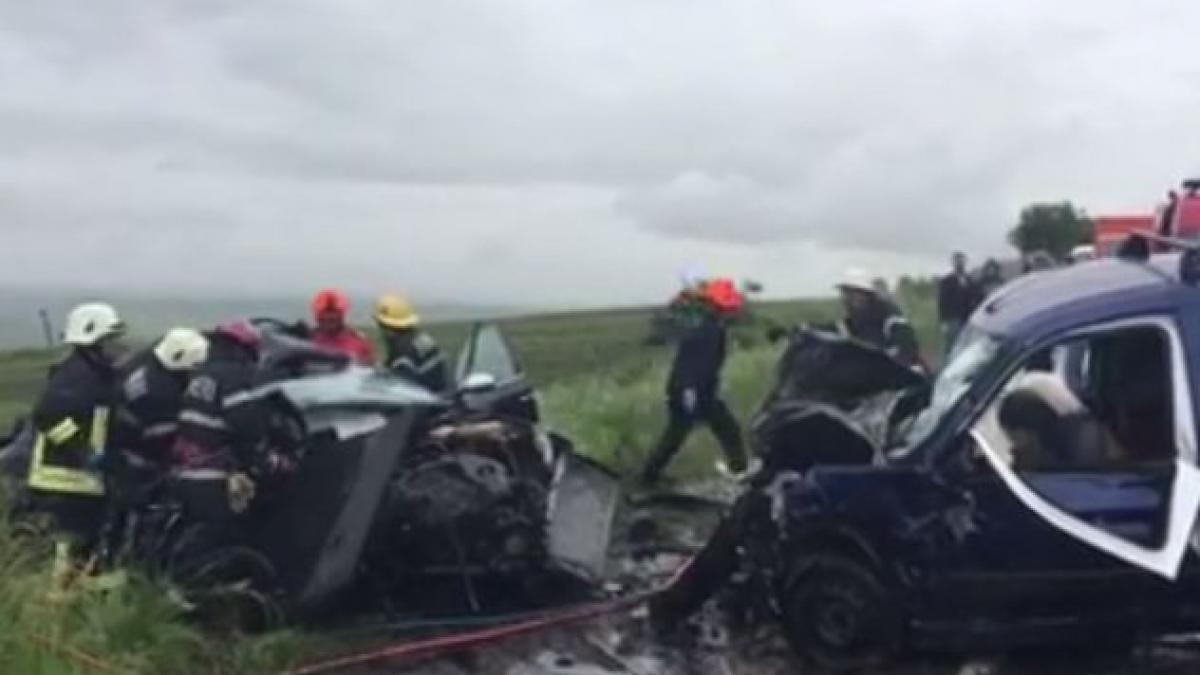 accident groaznic in cluj trei oameni au murit imagini de la locul tragediei