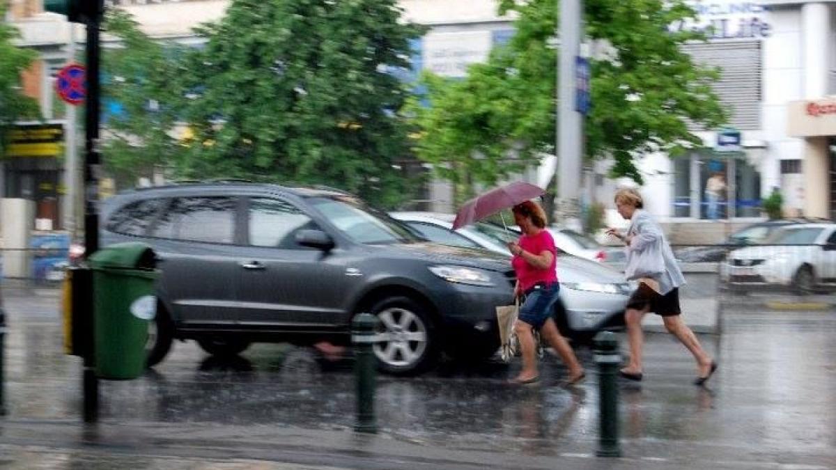 anunt de ultima ora de la meteorologi codul portocaliu de ploi torentiale