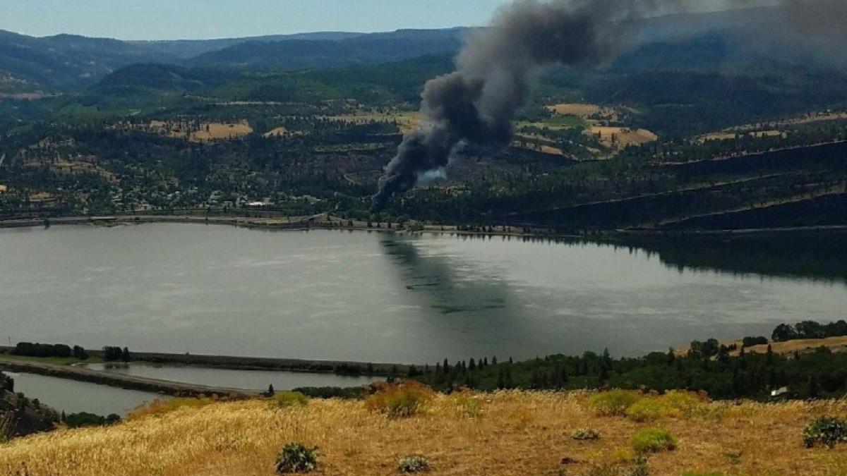 tren deraiat oregon combustibil transport