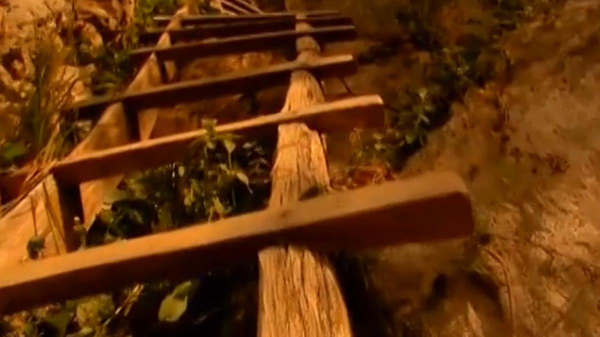 alegeri locale 2016 inelet satul in care se ajunge la vot doar escaladand un zid de piatra