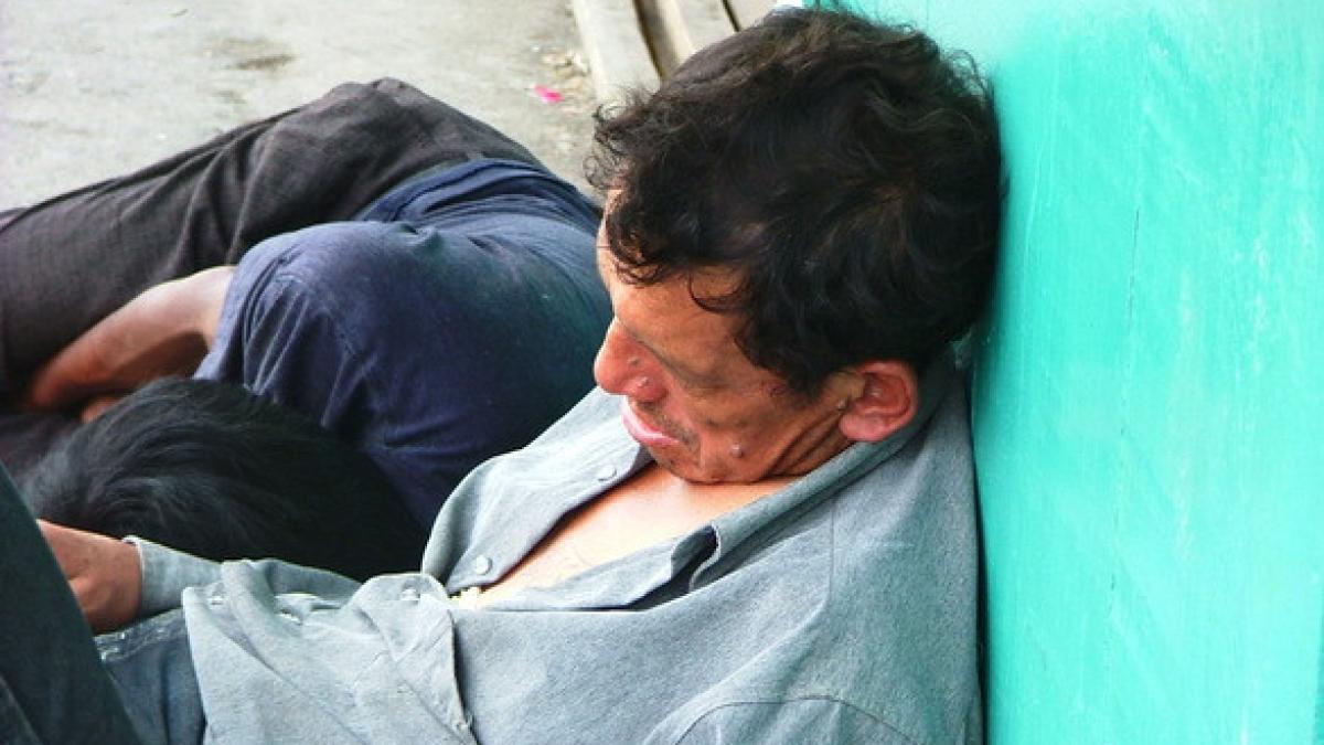 azi votam nu mesajul inedit afisat de proprietarul unui magazin din bucuresti