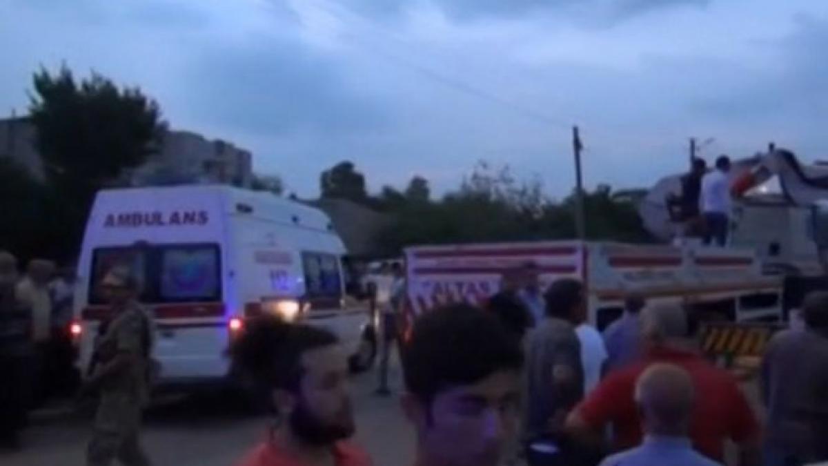 accident cumplit in turcia 14 persoane au murit