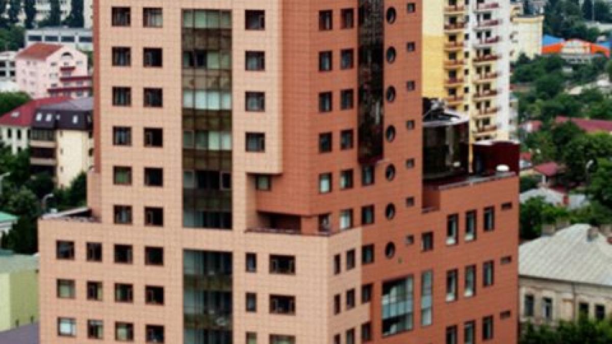 prodecanul facultatii de drept al universitatii petre andrei din iasi a demisionat din toate