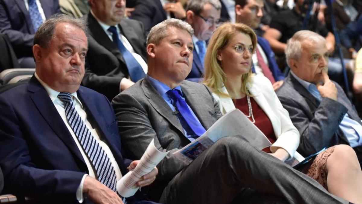 catalin predoiu in carti pentru o functie extrem de importanta anuntul facut de vasile blaga