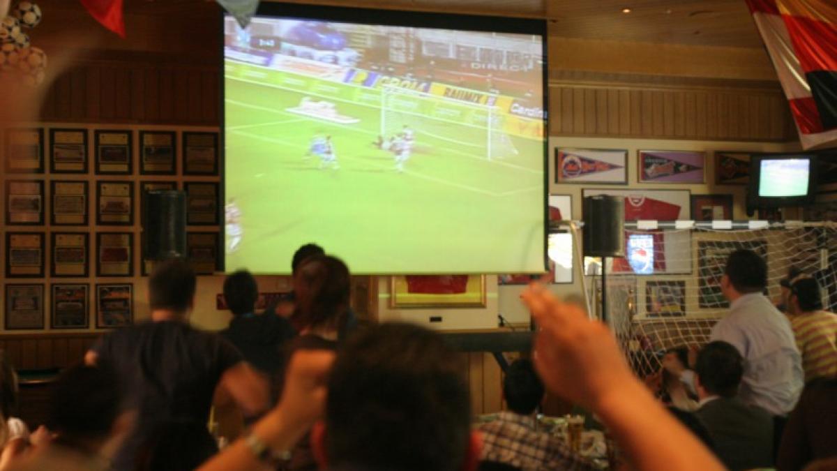 interzis la difuzarea meciurilor de la euro 2016 pe terase