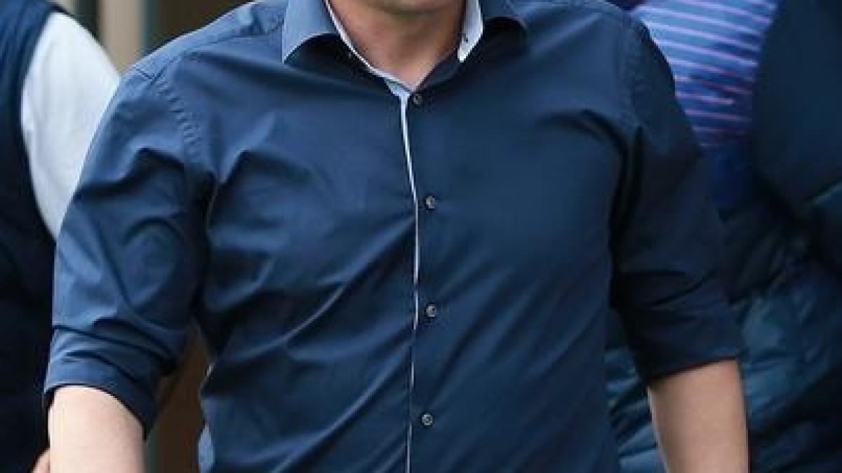 un nou scandal selectionerul dorinel munteanu tarat din nou prin tribunale de fosta sotie