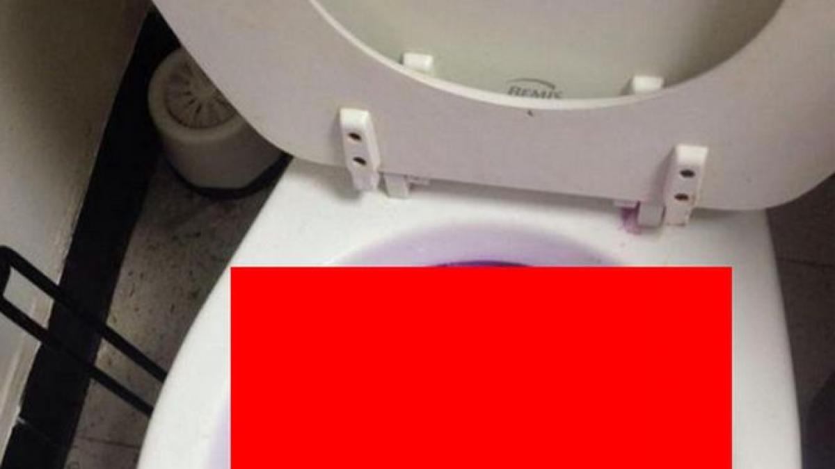 bomba de baie curatenie toaleta