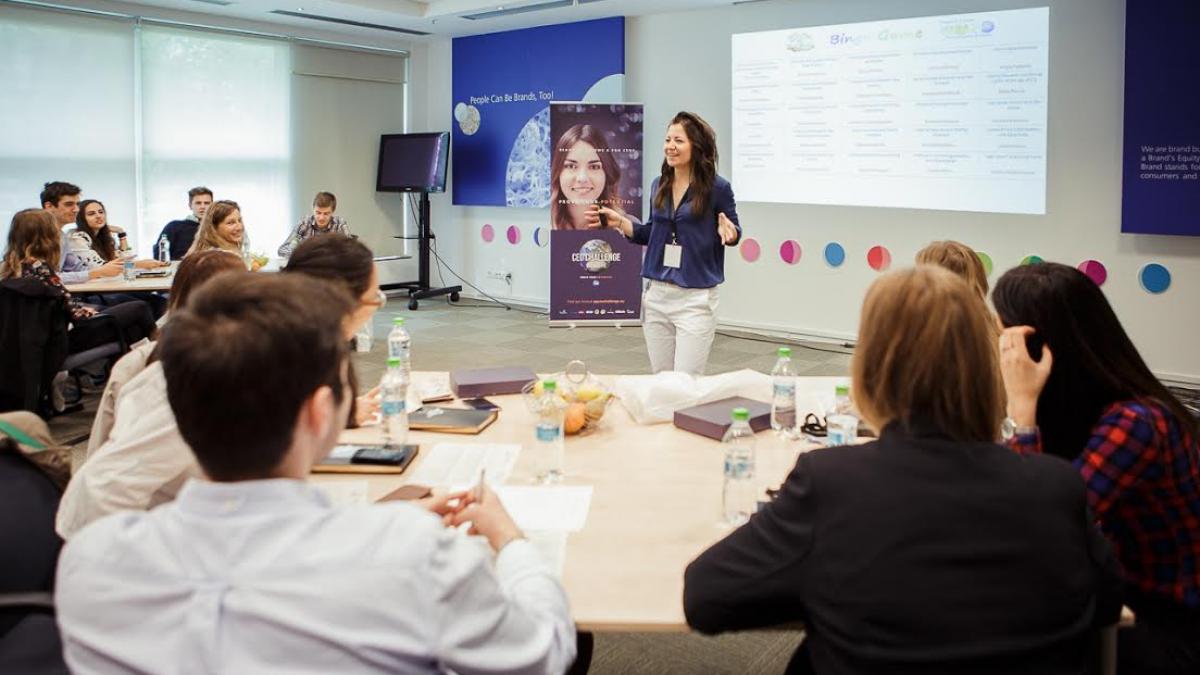 p studentii romani au fost premiati in cadrul programului de training pentru noua competitie ceo