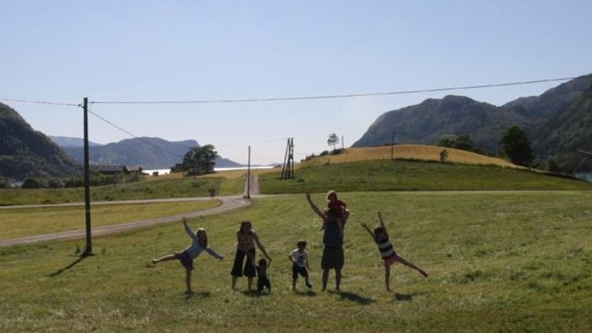 cei cinci copii ai sotilor bodnariu s au intors acasa