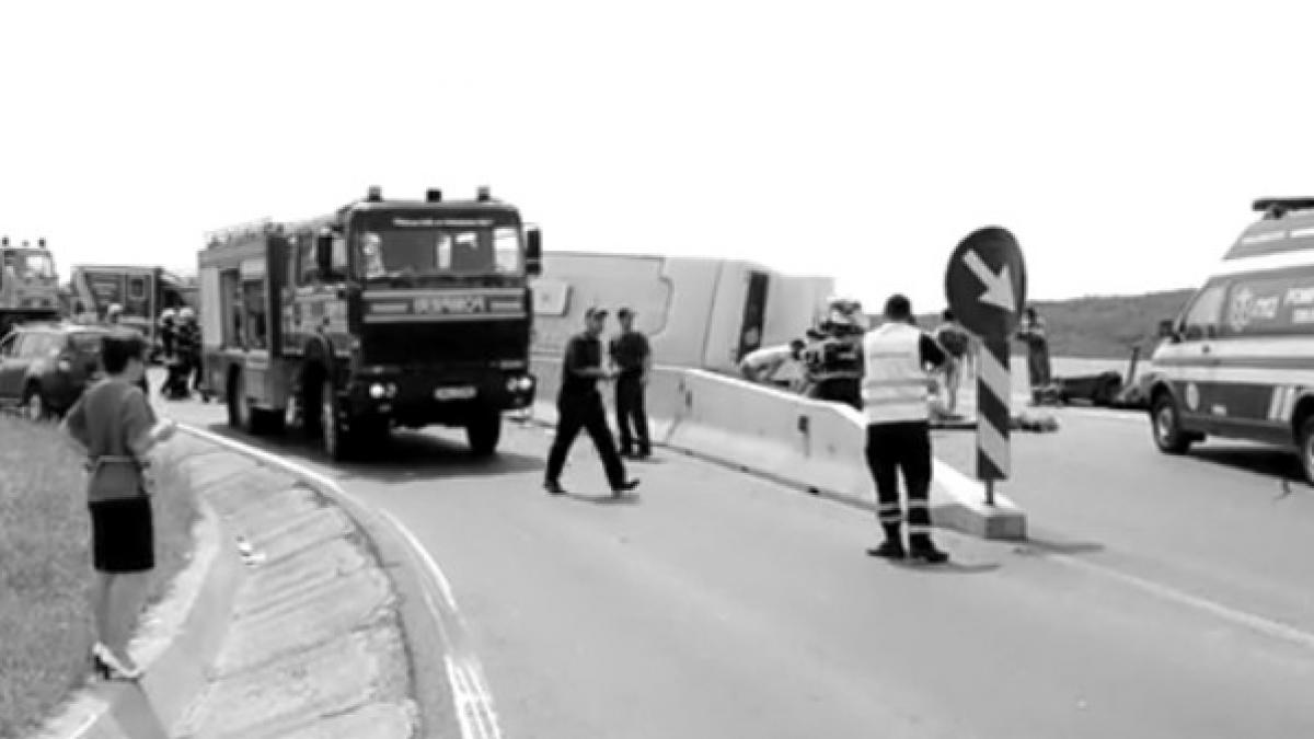 iasi directoarea palatului copiilor spune ca sunt incertitudini in lista copiilor din autocarul