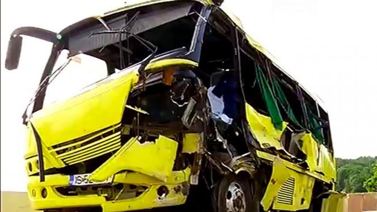 Dezvăluiri incredibile despre șoferul autocarului răsturnat la Brașov! Fost coleg: ”Avea un obicei periculos la volan”