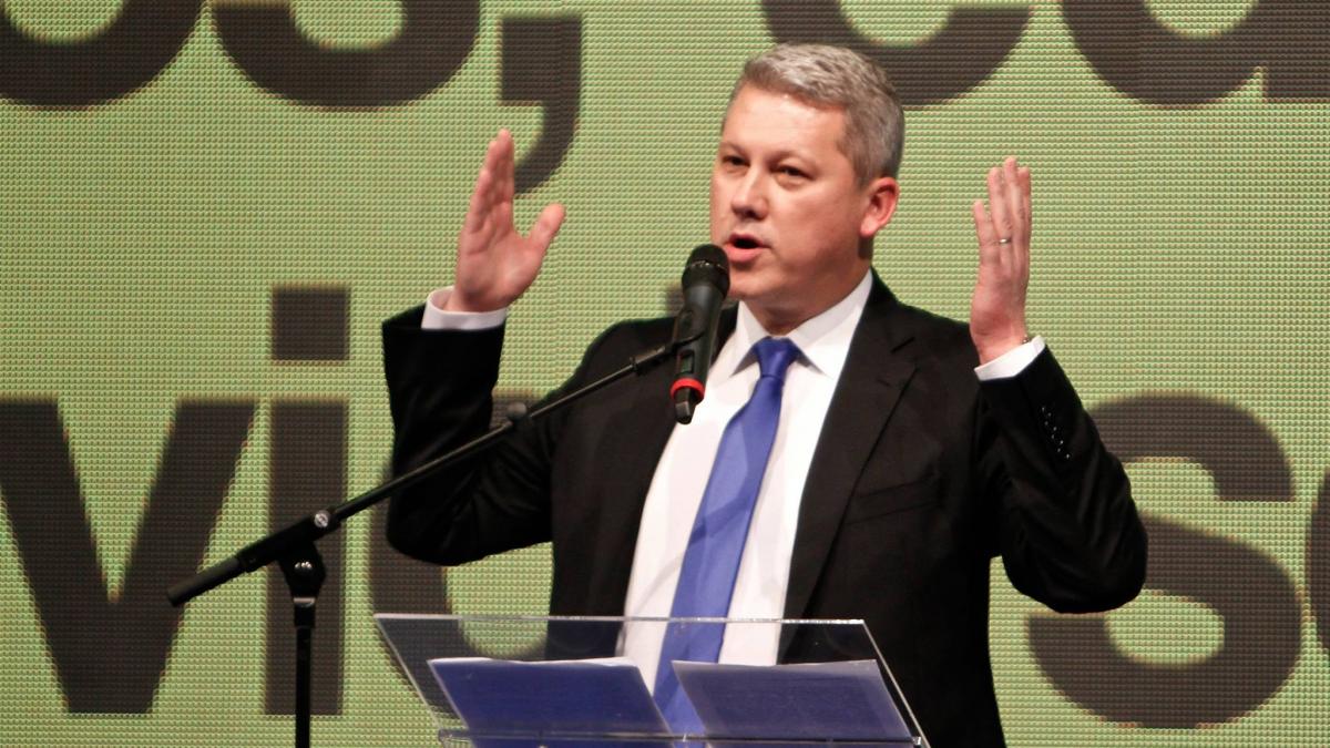 catalin predoiu cere demisii dupa brexit e nevoie de un presedinte al comisiei europene mai putin