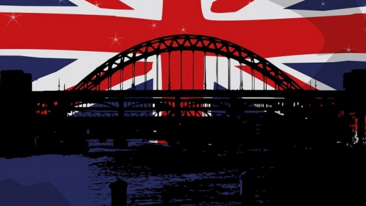 brexit moody s a retrogradat ratingul suveran al marii britanii la negativ