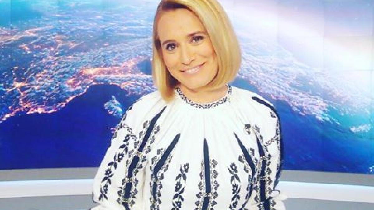 cum a aparut aseara andreea esca la stiri fanii au ramas masca