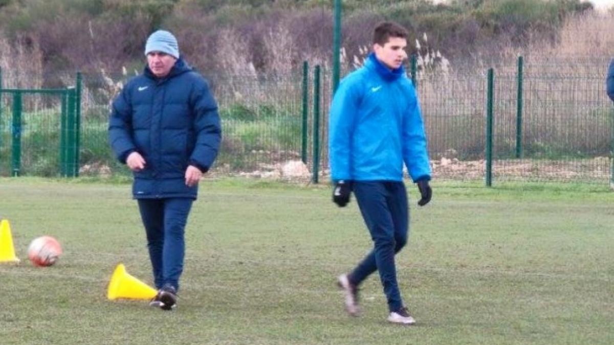 ianis hagi pleaca la fiorentina