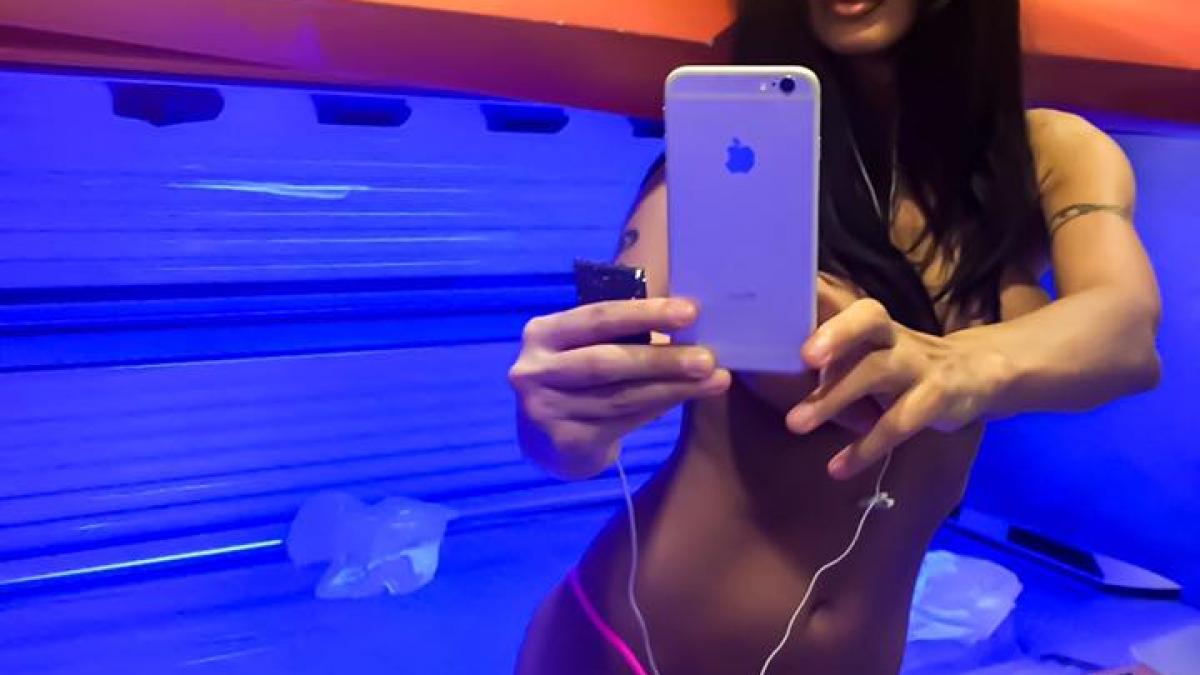 oana zavoranu pozele pe care facebook le va sterge