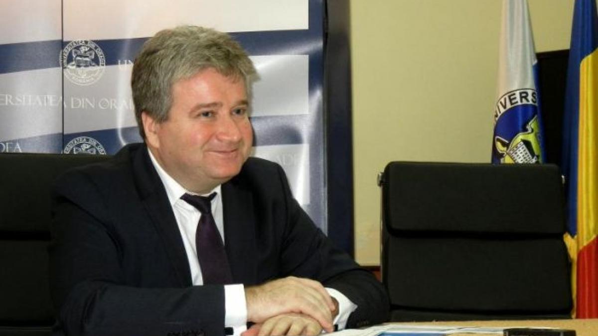 Rectorul Universității Oradea, Constantin Bungău, în arest la domiciliu