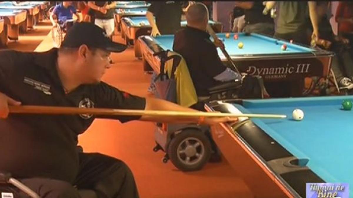 viata l a condamnat dar el nu a cedat biliard in scaun cu rotile