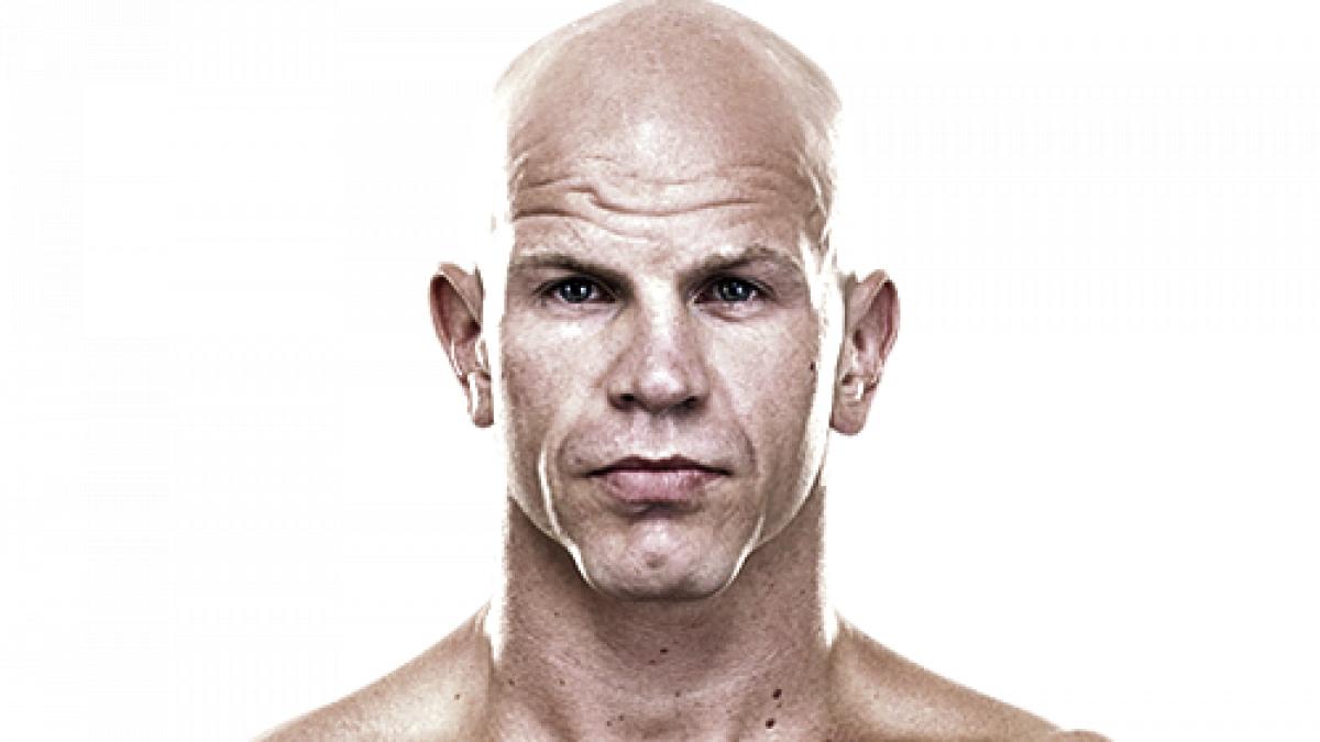 luptatorul de mma ryan jimmo a murit la 34 de ani