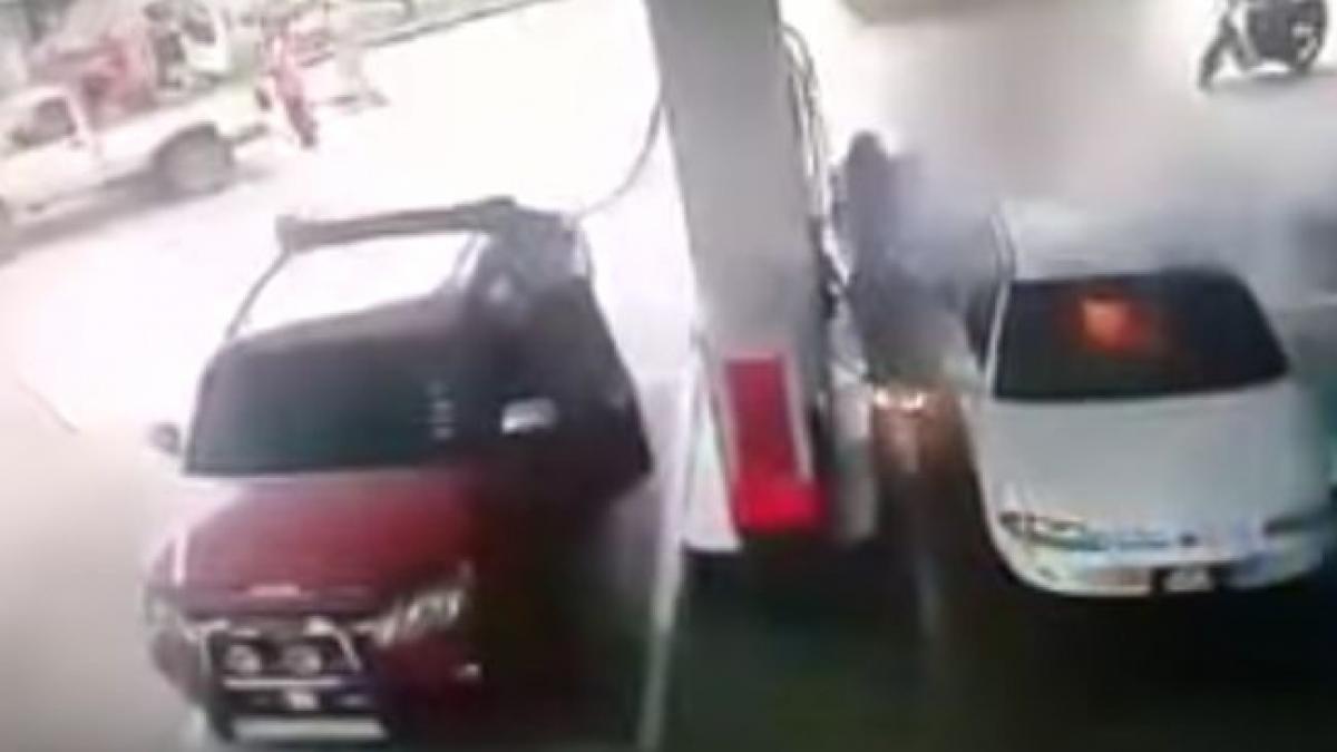 masa incendiata bricheta benzinarie