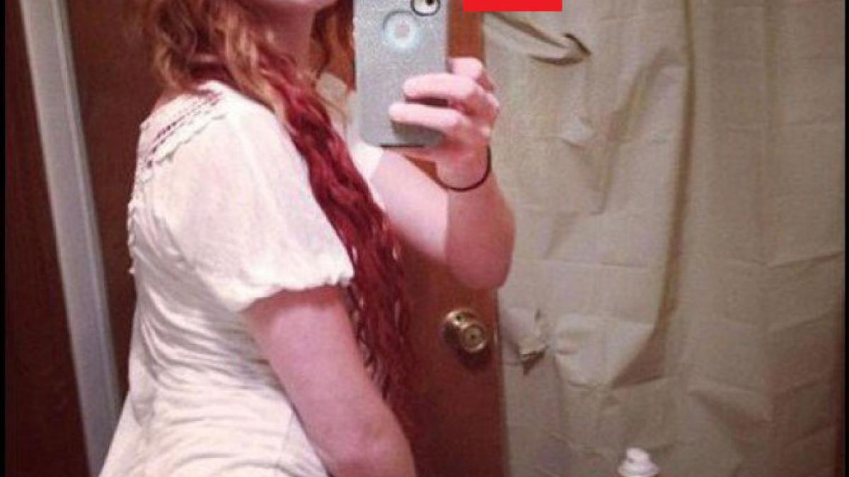 a venit acasa si a sarutat sotul dupa care a mers la baie a facut un selfie si cand a vazut