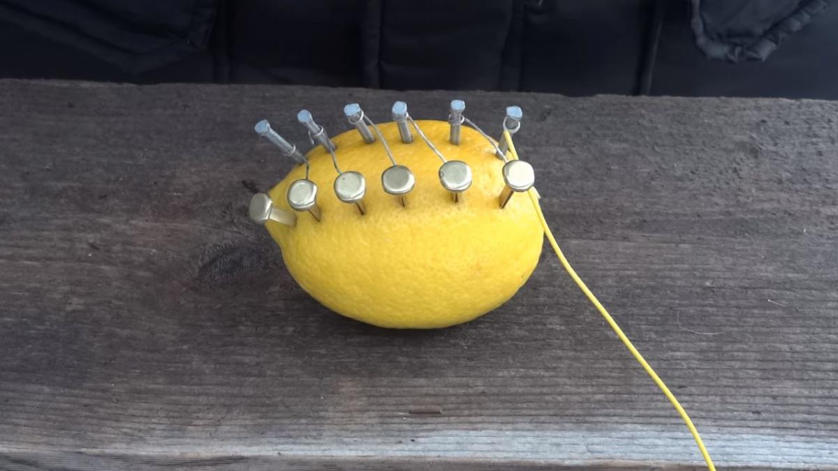 habar n aveai ca poti face asta trucul cu care iti poti impresiona toti prietenii aprinde gratarul