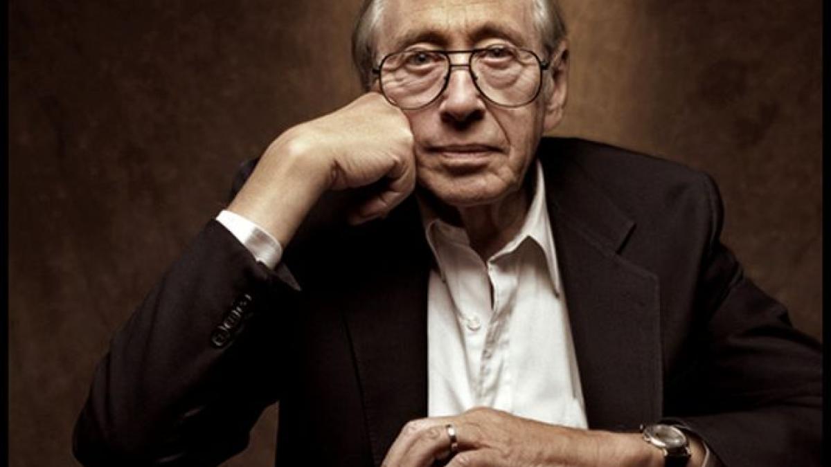 scriitorul si futurologul american alvin toffler a murit