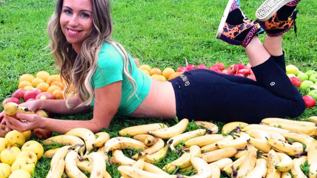 aceasta femeie a manancat 51 de banane pe zi e incredibil ce i s a intamplat