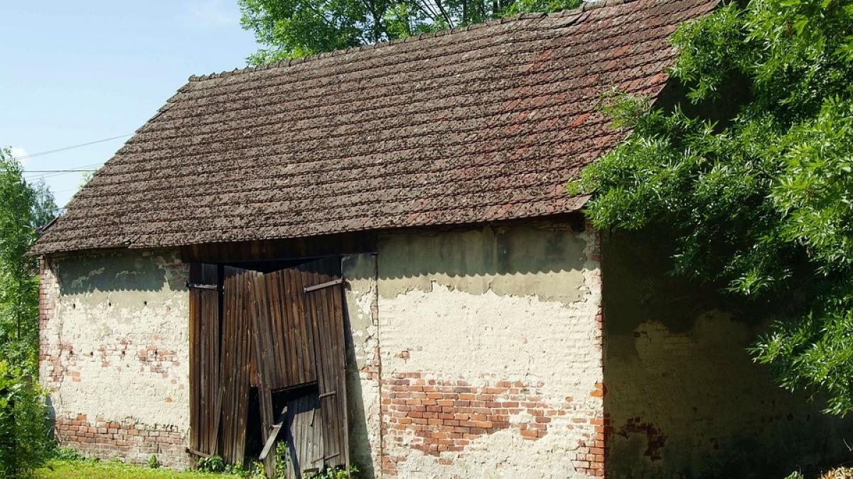 un barbat de 35 de ani si a ales un sfarsit cumplit cum a putut sa se sinucida