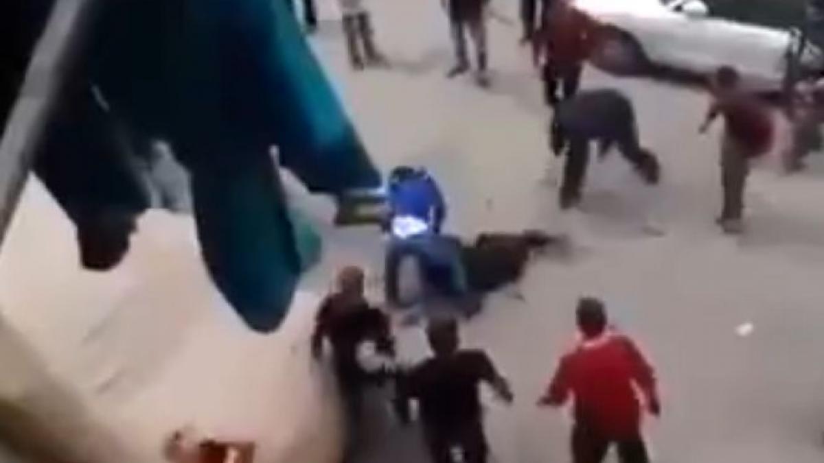 caz socant un barbat a vrut sa si decapiteze sotia