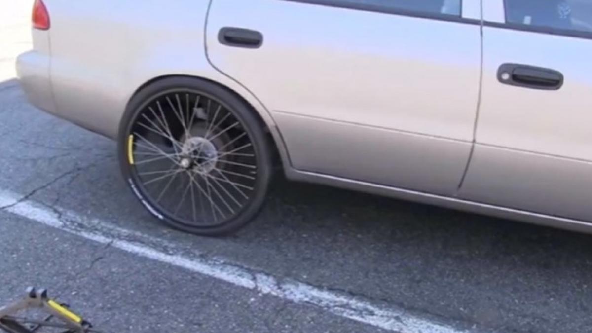 a pus o roata de bicicleta la autoturismul propriu ce s a intamplat dupa primul viraj video