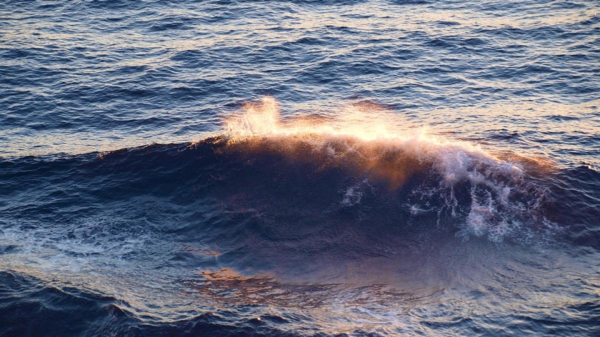 marea si a cerut tributul doua persoane s au inecat in acest weekend