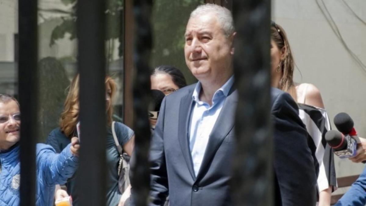 cum a profitat dorin cocos de scandalul hexi pharma