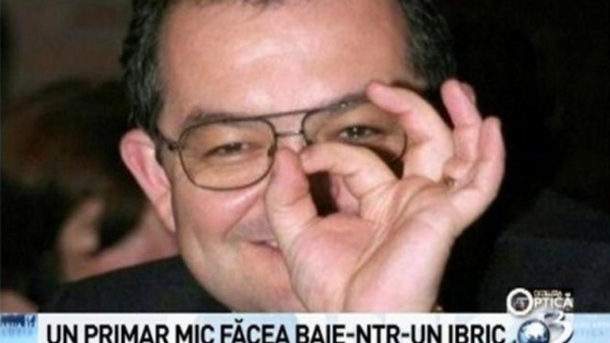 deziluzia optica un primar foarte mic facea baie ntr un ibric