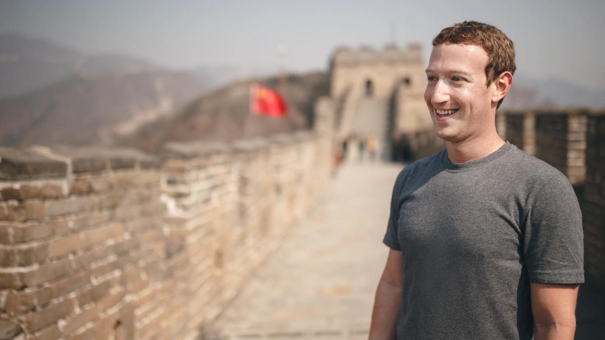 atac extrem de dur la adresa lui mark zuckerberg facebook e un monstru care ajuta terorismul