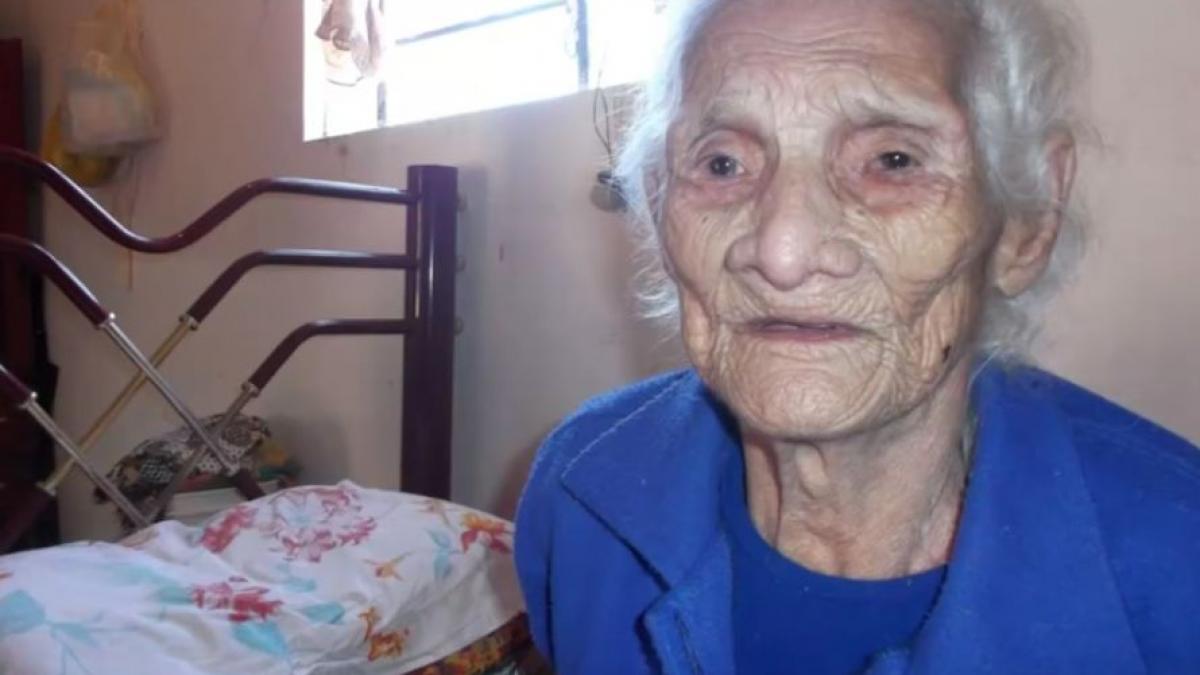 incredibil o batrana a ramas fara pensie dupa ce autoritatile au crezut ca nu mai traieste