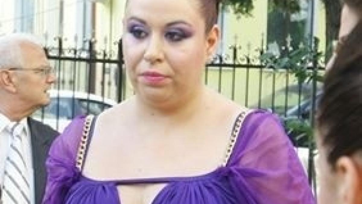 disputa oana roman iulia albu