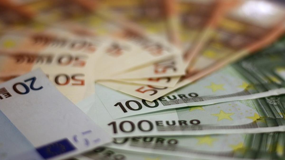 cativa romani au reusit sa fure 1 000 000 de euro printr o metoda foarte simpla actionau in