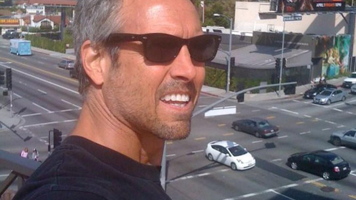 a murit actorul american de origine romana dale basescu