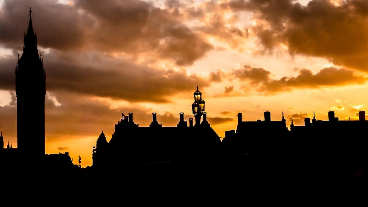 theresa may premier marea britanie