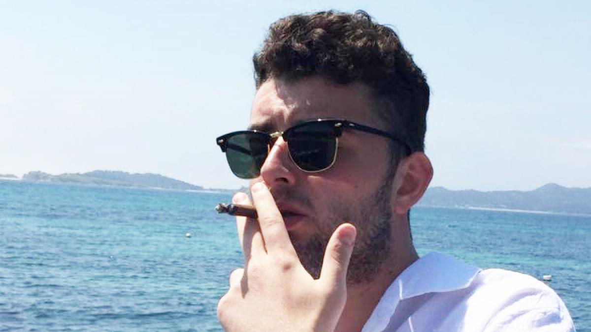 victoras micula rupe tacerea despre casatoria cu vica blochina am ras de femeie eu am 20 de ani ea