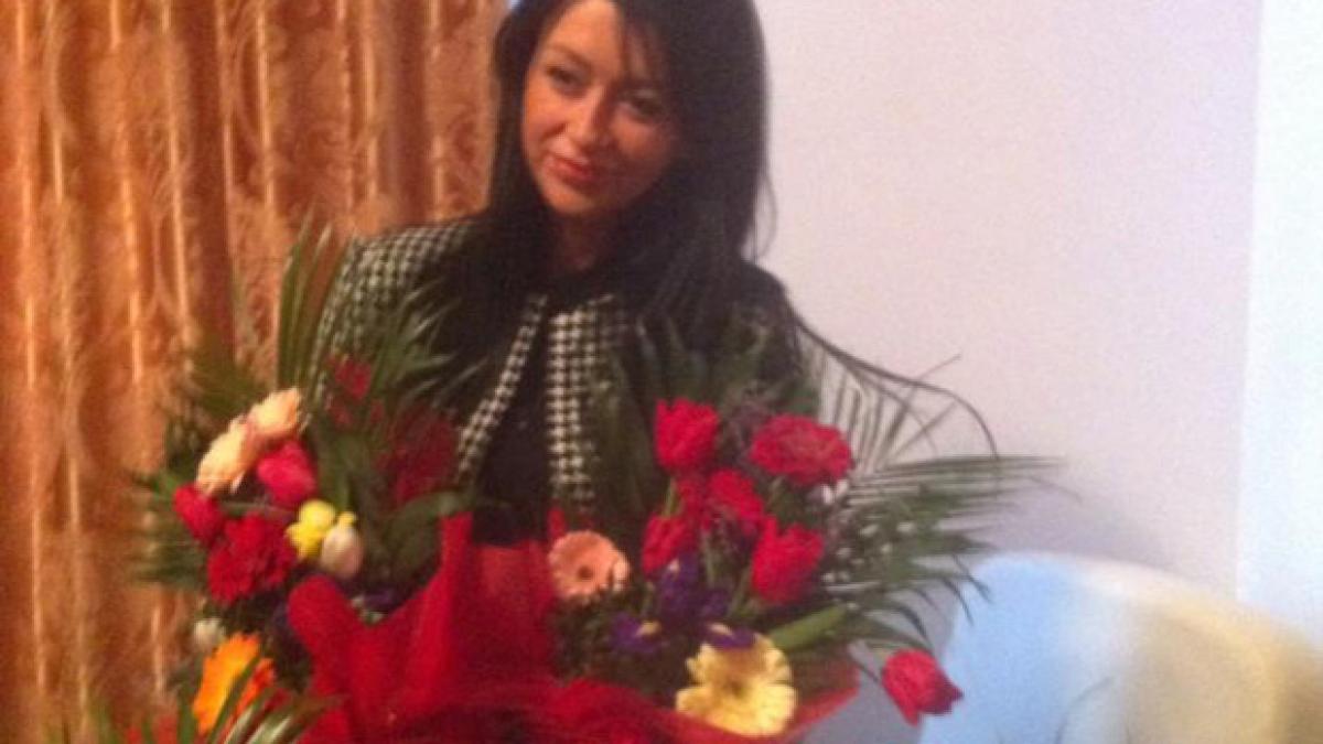 denisa de la bambi a reusit in sfarsit sa treaca peste divort cu cine s a cuplat cantareata